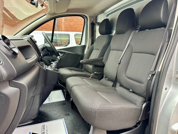 Used Vauxhall Vivaro 2019 for sale - 76235894: Photo 15