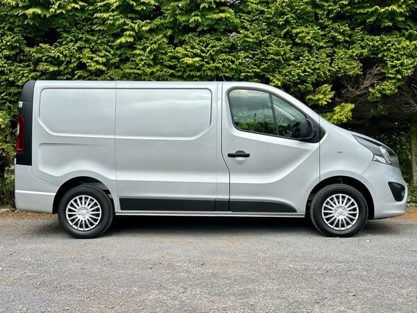 Used Vauxhall Vivaro 2019 for sale - 76235894: Photo 2