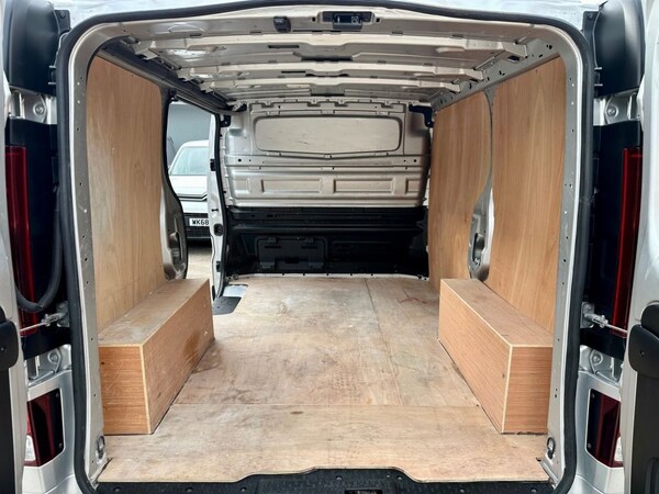Used Vauxhall Vivaro 2019 for sale - 76235894: Photo 7