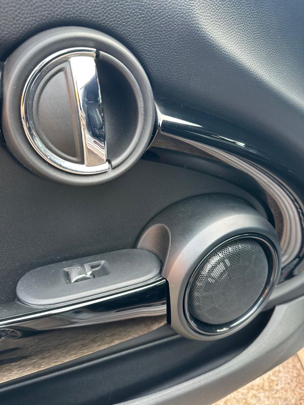 Used MINI Hatch 2017 for sale - 76660684: Photo 32