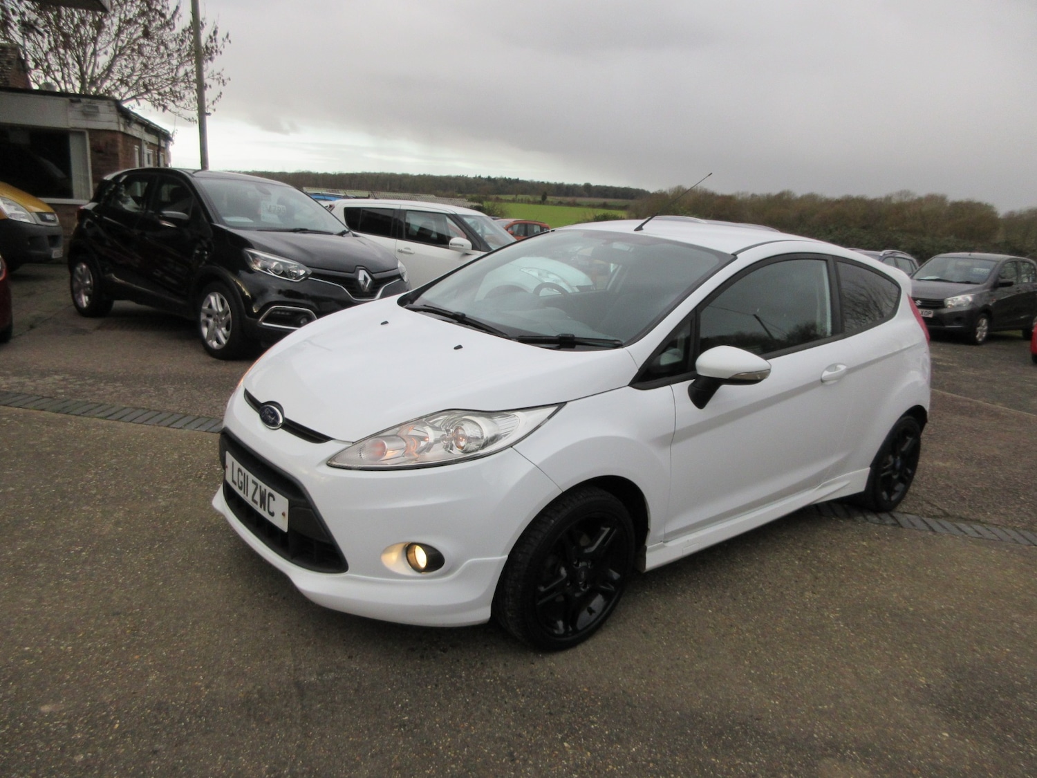 Used Ford Fiesta 2011 for sale - 77044766: Photo 3