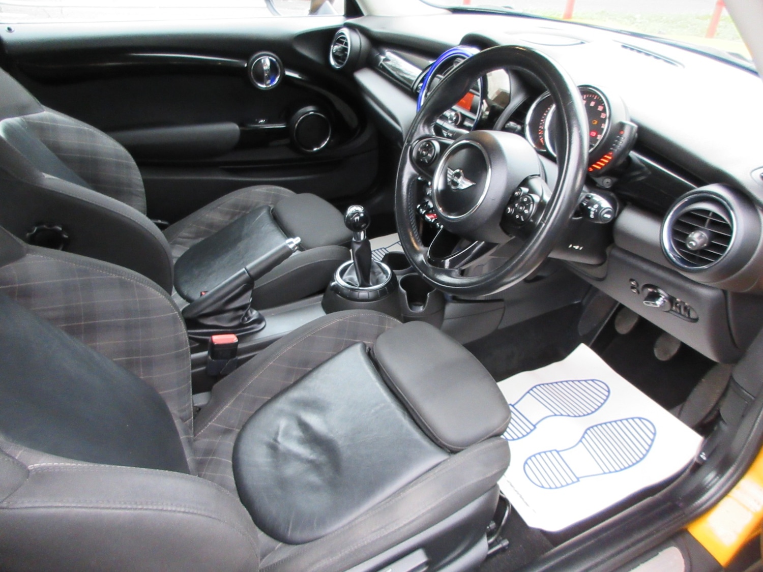 Used MINI Hatch 2015 for sale - 76844799: Photo 10