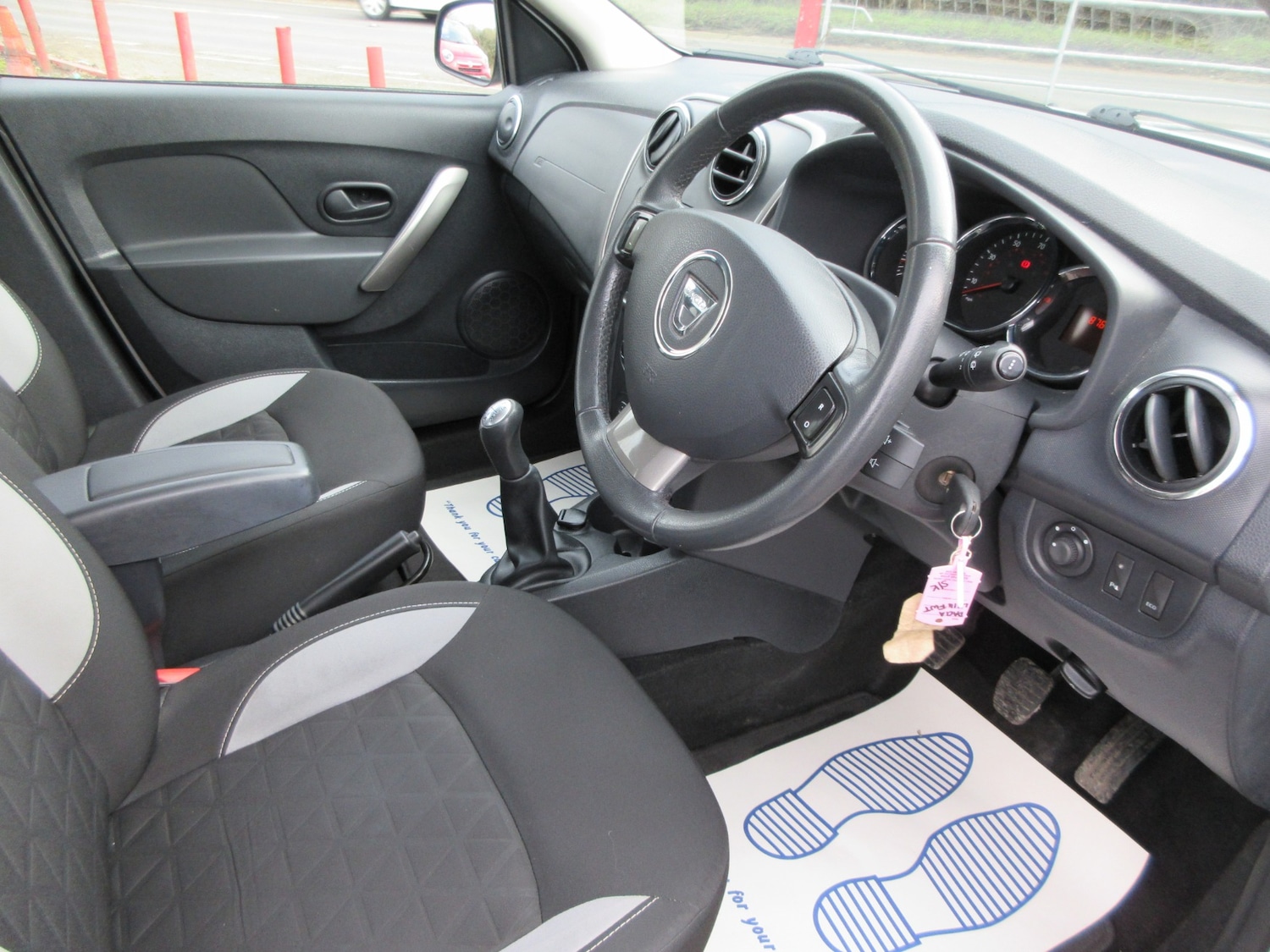 Used Dacia Sandero Stepway 2014 for sale - 77517550: Photo 10