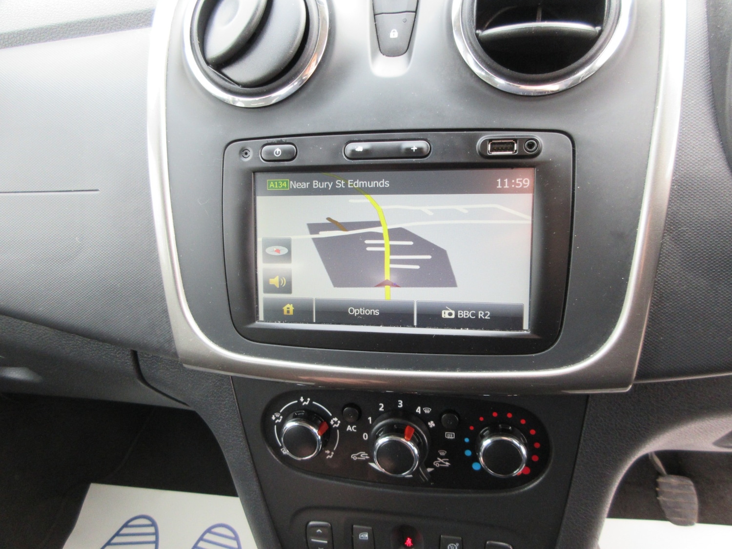 Used Dacia Sandero Stepway 2014 for sale - 77517550: Photo 19