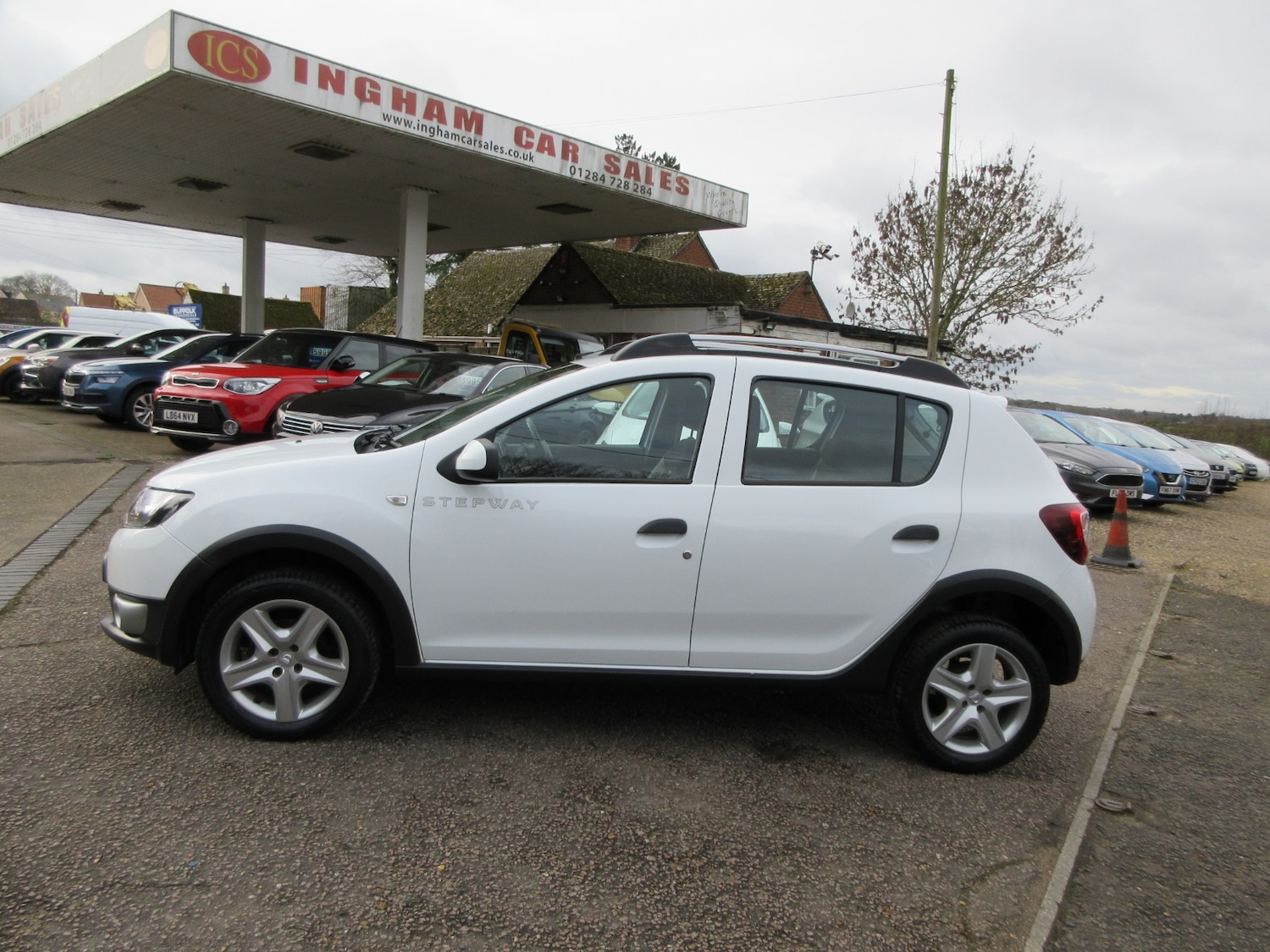 Used Dacia Sandero Stepway 2014 for sale - 77517550: Photo 4