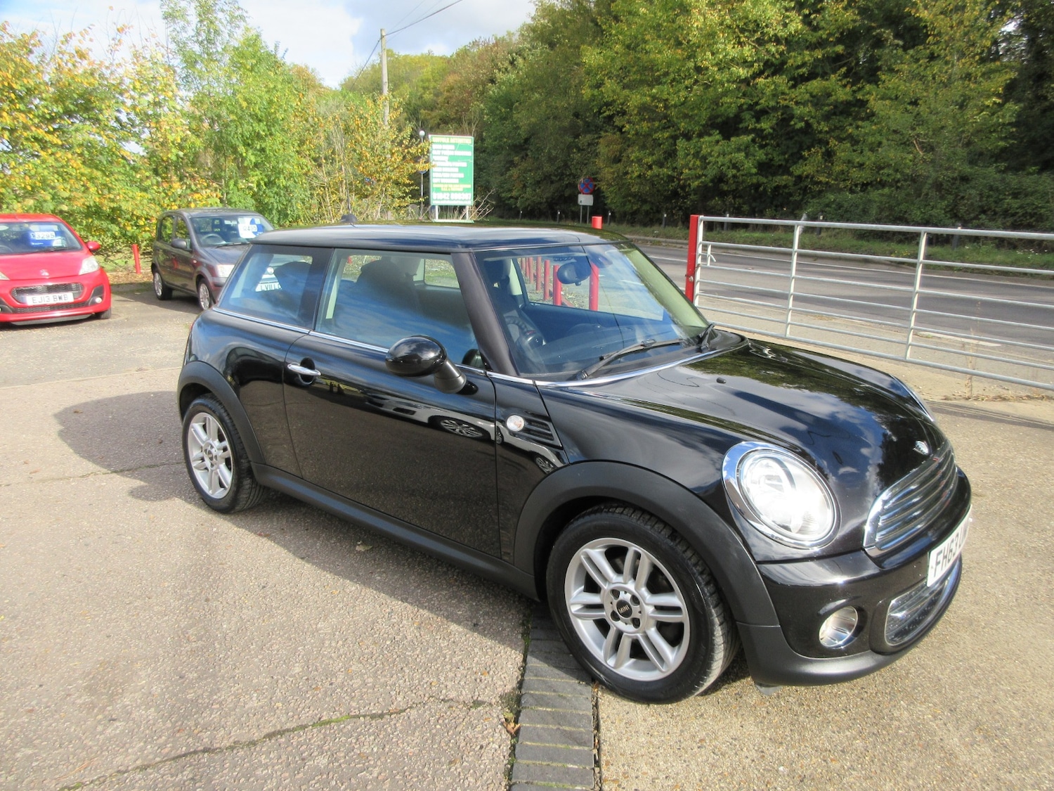 Used MINI Hatch 2014 for sale - 76249721: Photo 1