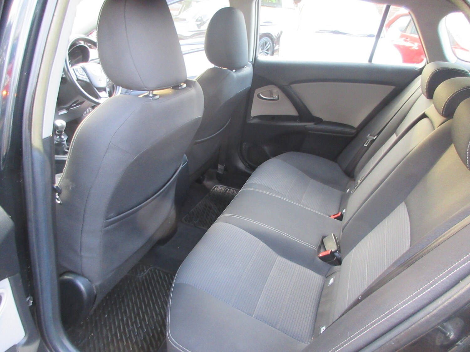 Used Toyota Avensis 2015 for sale - 77270801: Photo 14