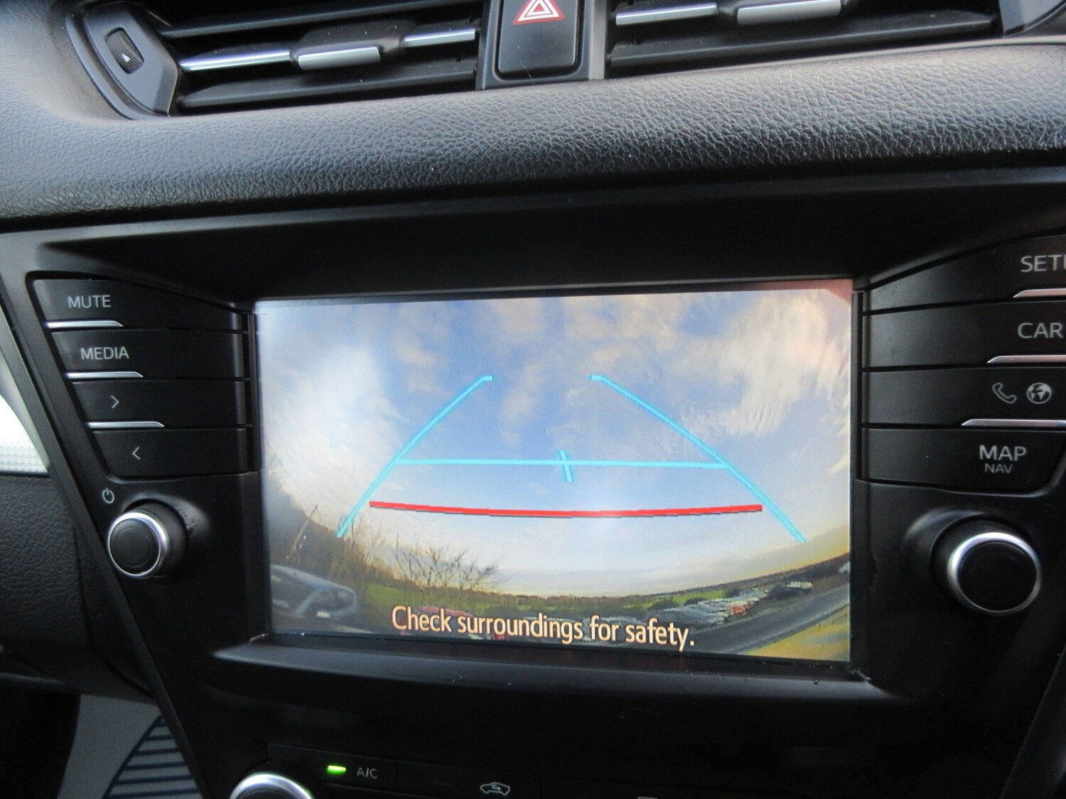 Used Toyota Avensis 2015 for sale - 77270801: Photo 20