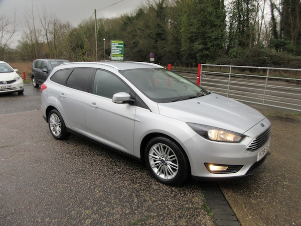 Used Ford Focus 2018 for sale - 73675009: Photo 1