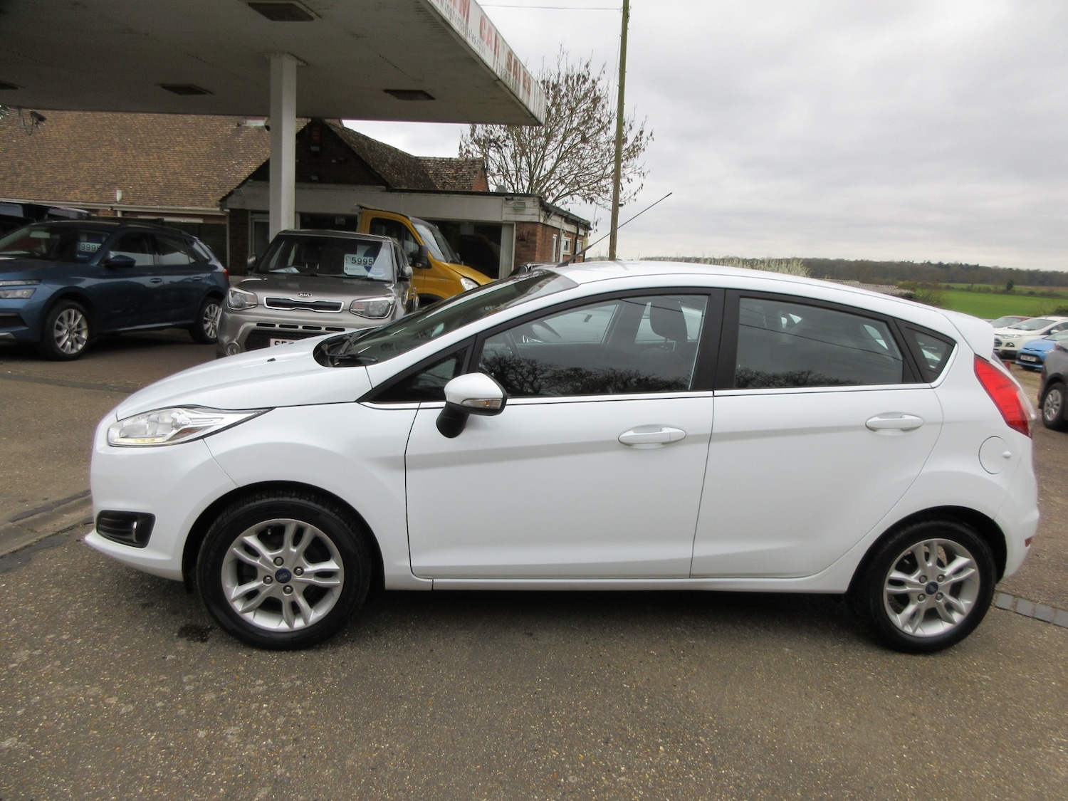 Used Ford Fiesta 2016 for sale - 77974471: Photo 4