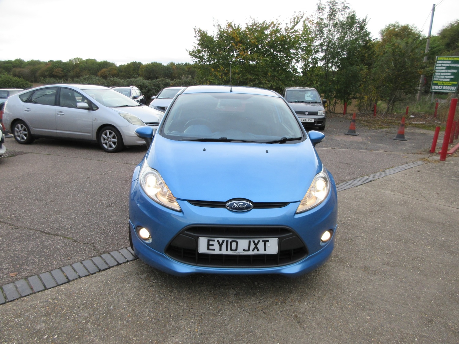 Used Ford Fiesta 2010 for sale - 76170534: Photo 2