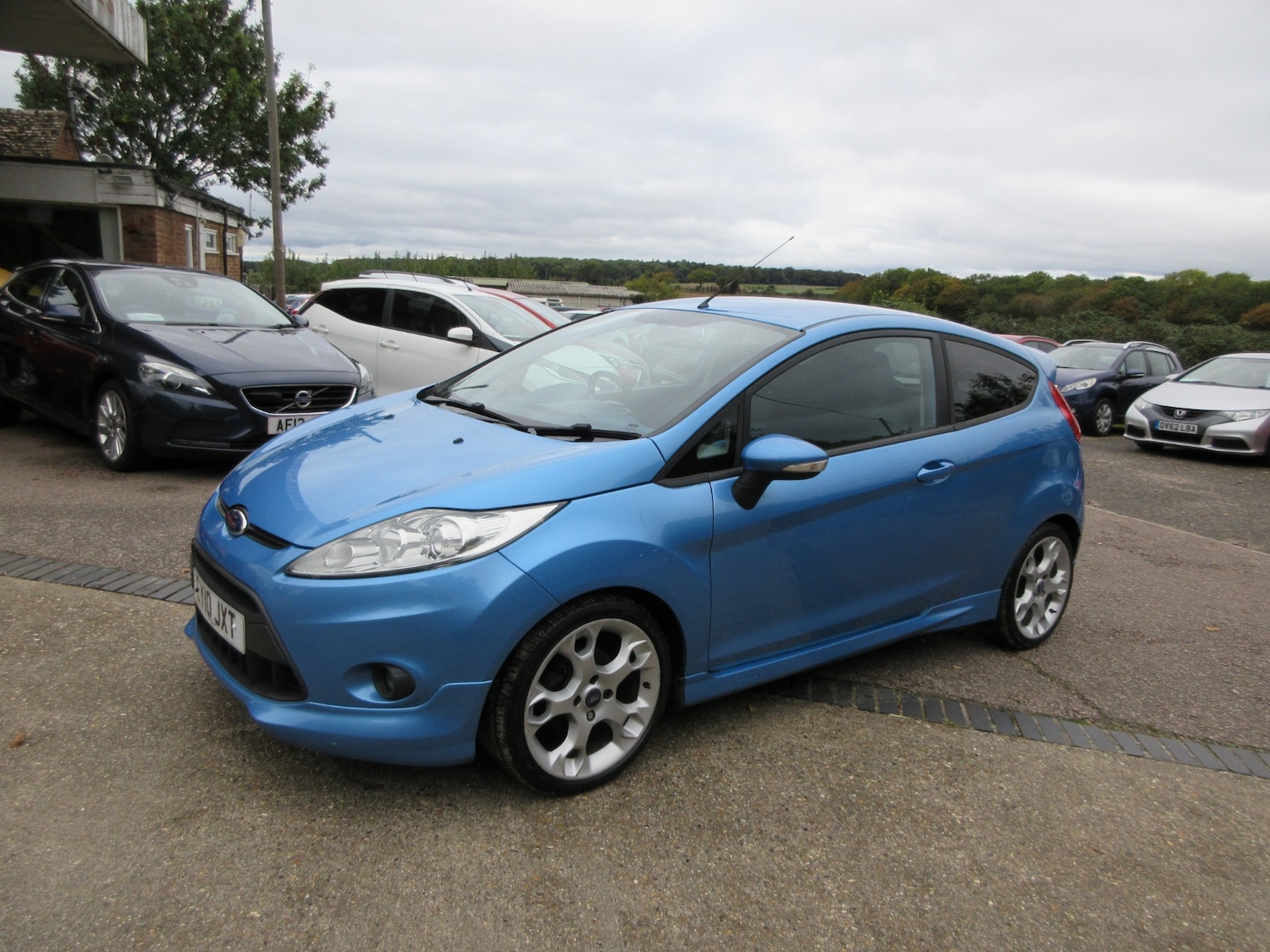 Used Ford Fiesta 2010 for sale - 76170534: Photo 3