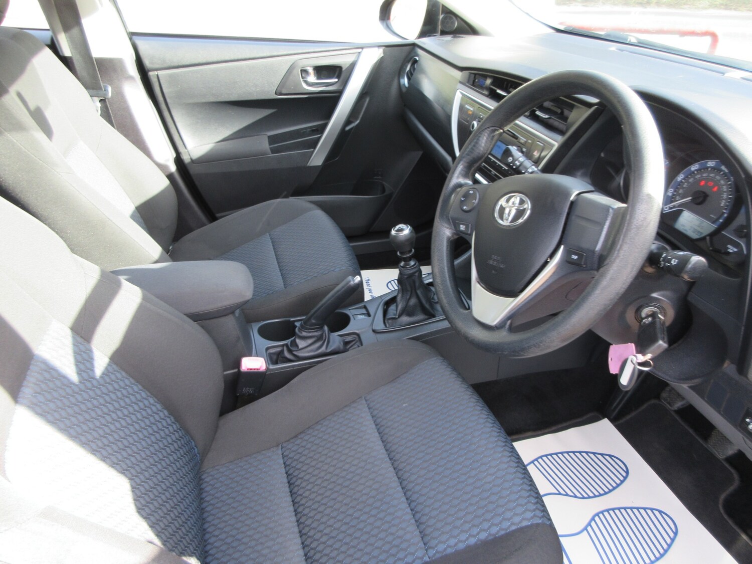 Used Toyota Auris 2013 for sale - 77619565: Photo 10