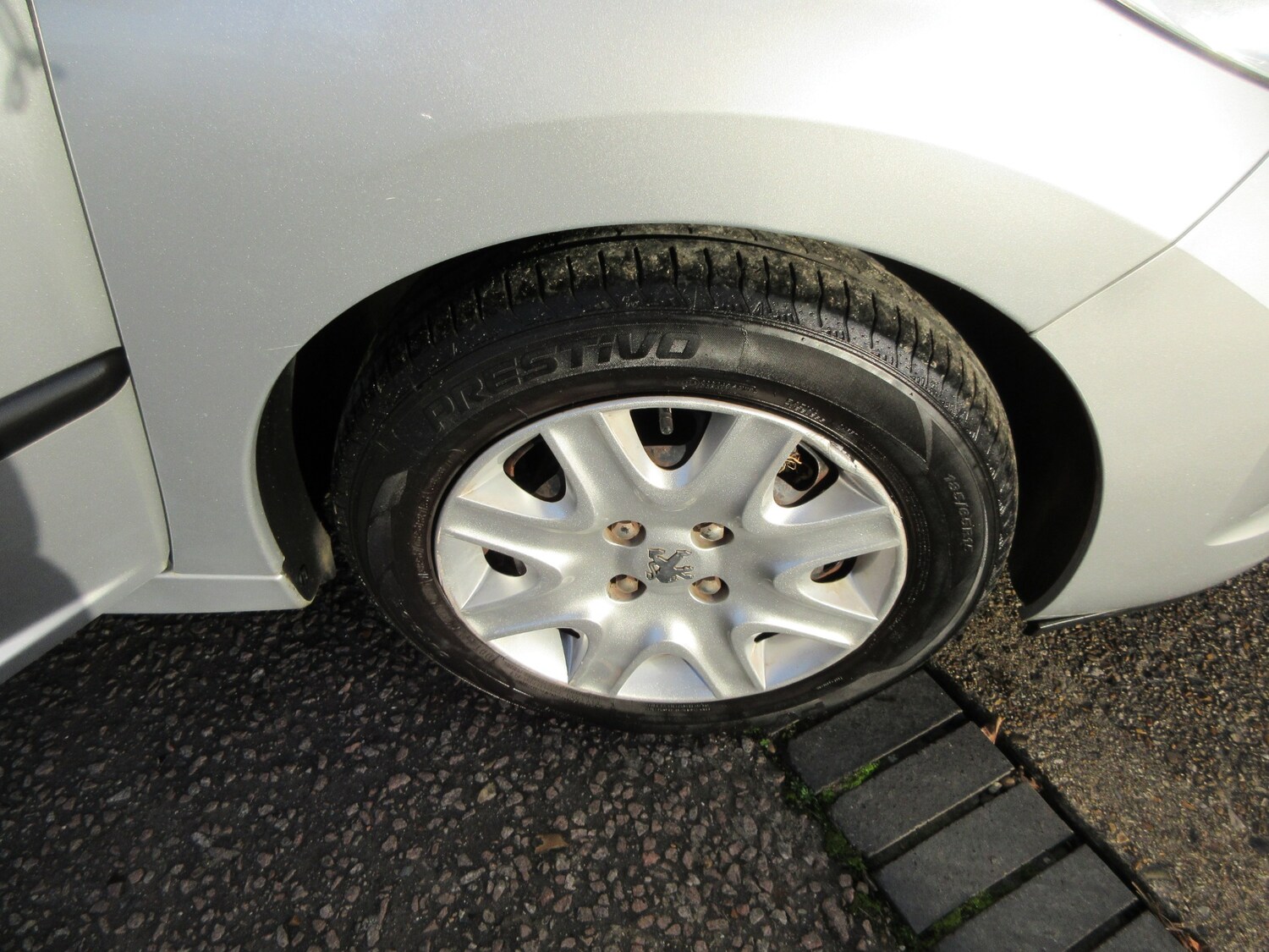 Used Peugeot 207 2010 for sale - 75933180: Photo 19