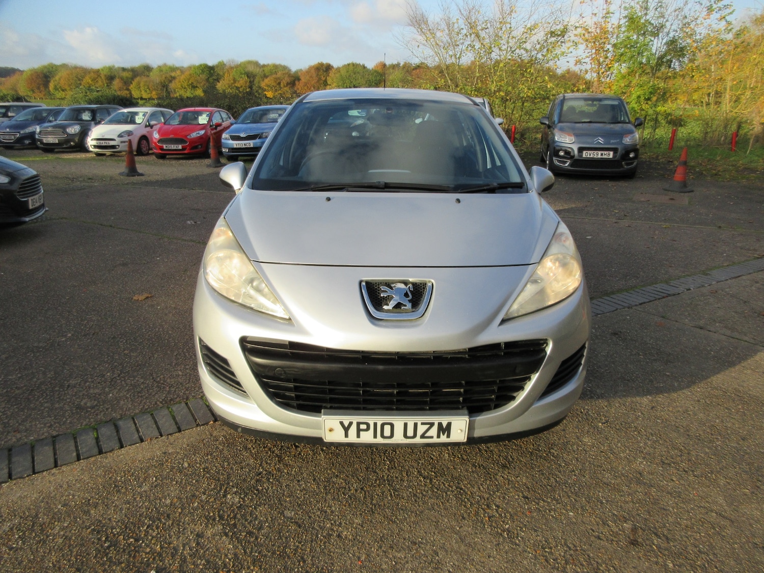 Used Peugeot 207 2010 for sale - 75933180: Photo 2