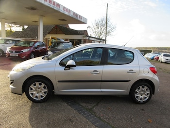 Used Peugeot 207 2010 for sale - 75933180: Photo 4