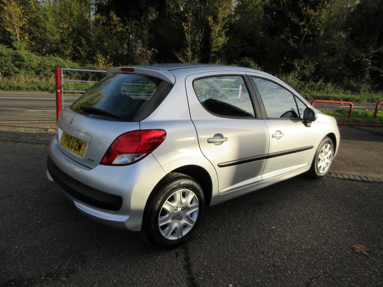 Used Peugeot 207 2010 for sale - 75933180: Photo 8