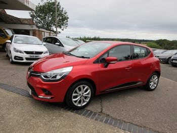 Used Renault Clio 2017 for sale - 79853699: Photo