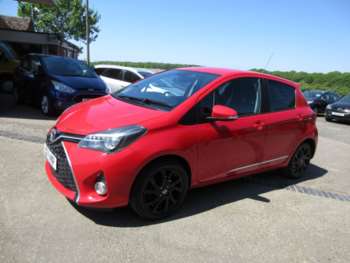 Used Toyota Yaris 2017 for sale - 74646554: Photo