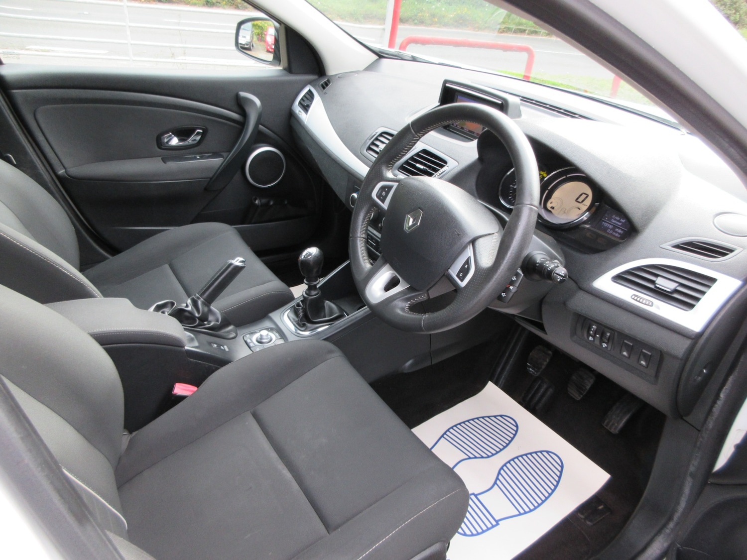 Used Renault Megane 2012 for sale - 76249638: Photo 11