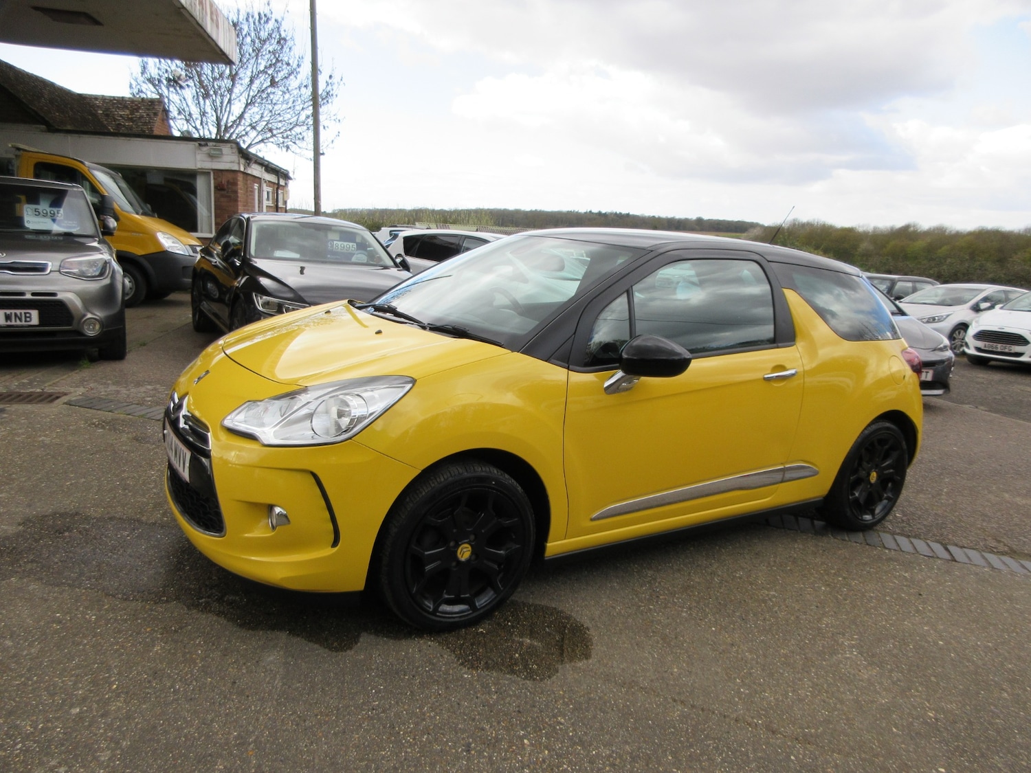 Used Citroen DS3 2014 for sale - 77974451: Photo 3