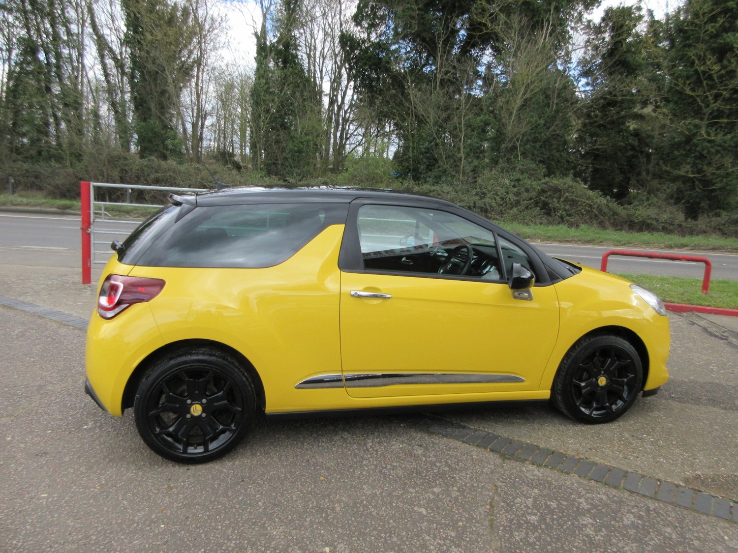 Used Citroen DS3 2014 for sale - 77974451: Photo 9