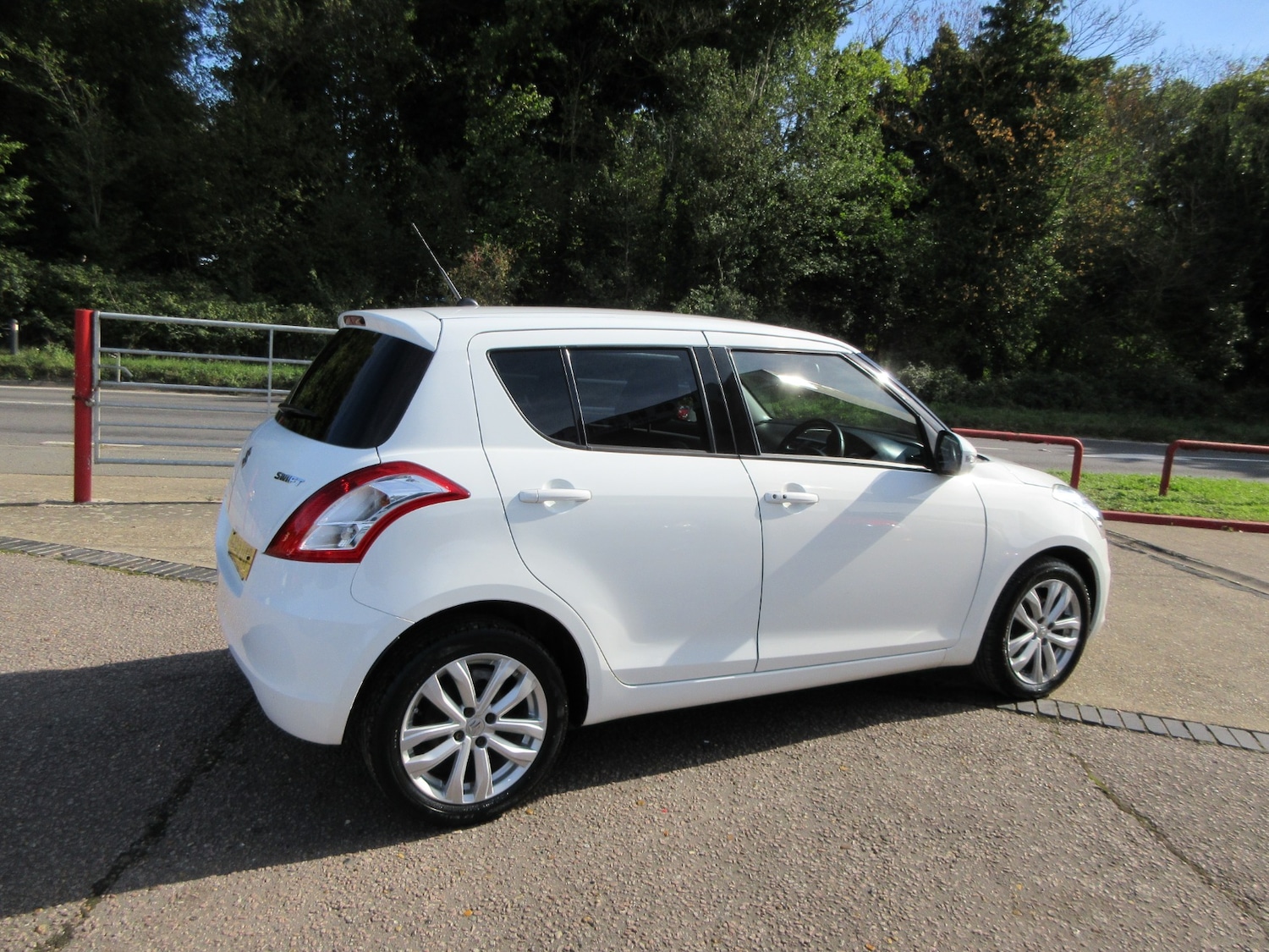 Used Suzuki Swift 2016 for sale - 75945026: Photo 8