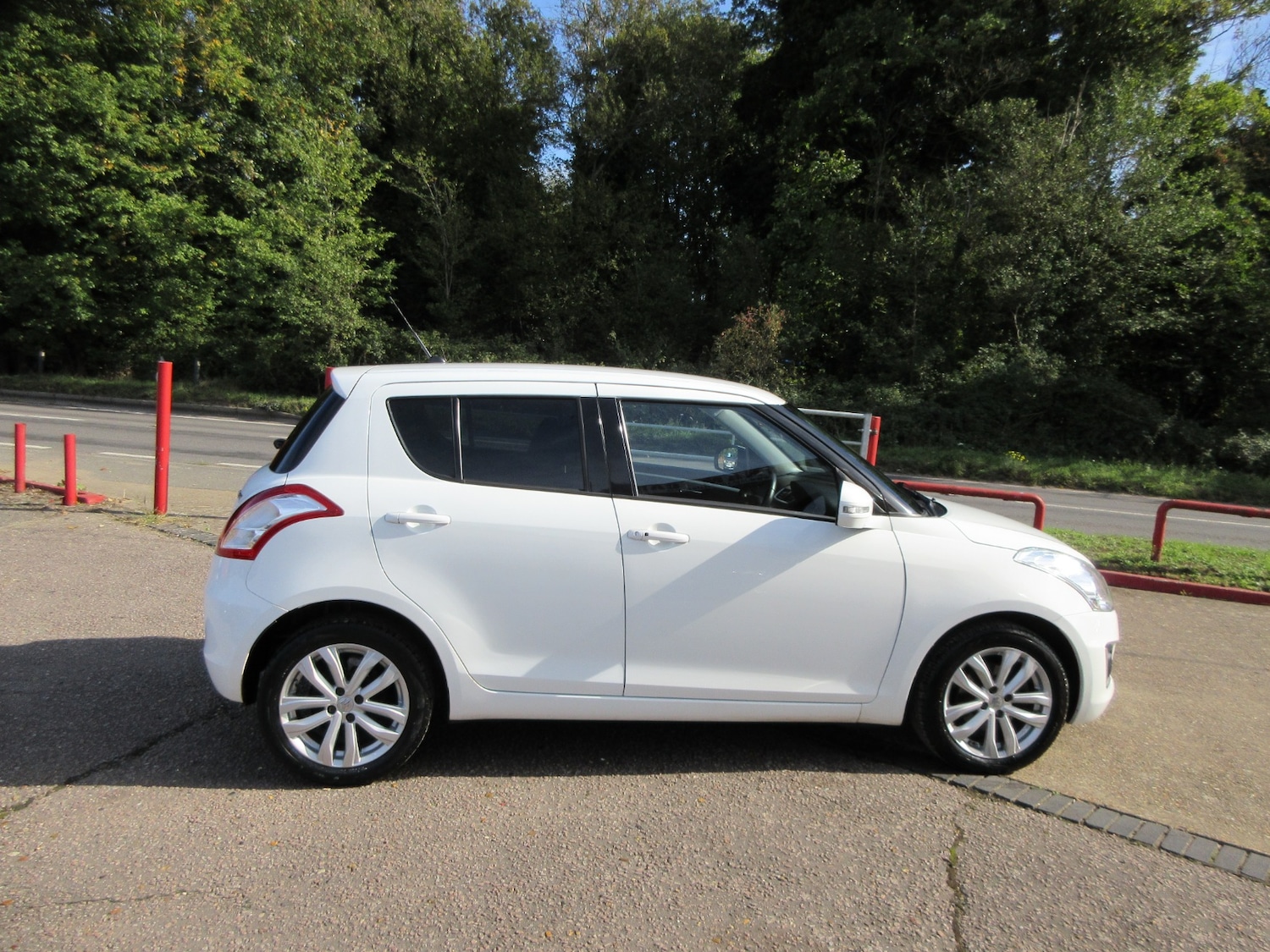 Used Suzuki Swift 2016 for sale - 75945026: Photo 9