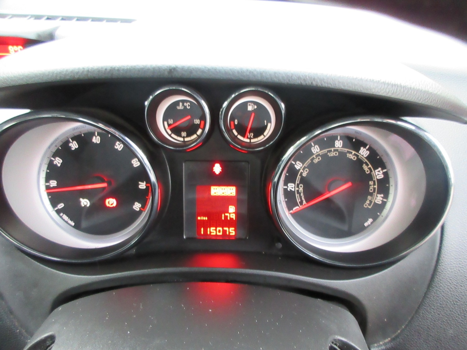 Used Vauxhall Meriva 2015 for sale - 76736723: Photo 17