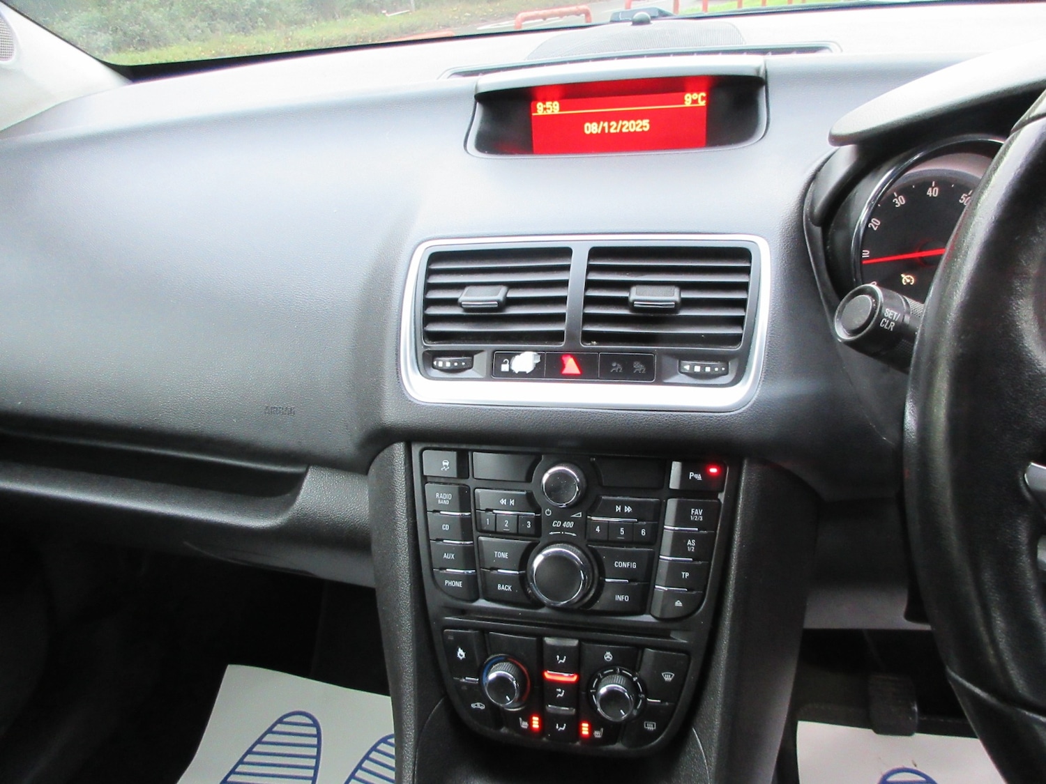 Used Vauxhall Meriva 2015 for sale - 76736723: Photo 18