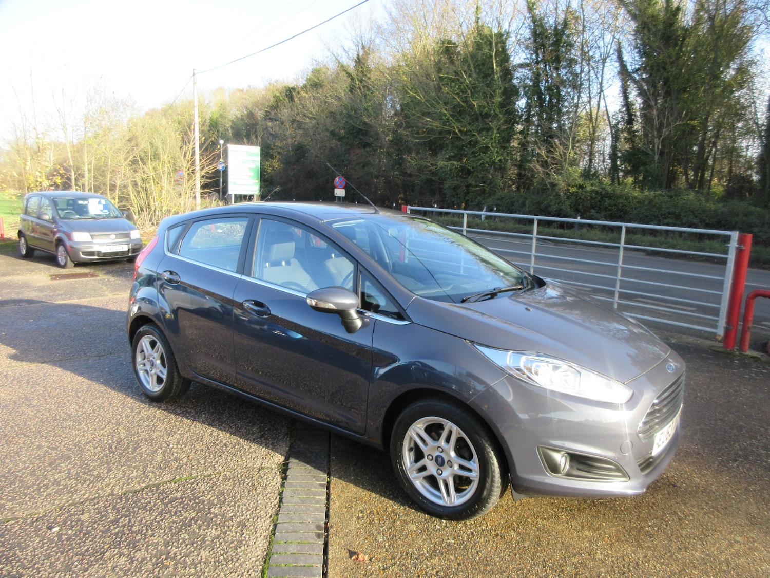 Used Ford Fiesta 2013 for sale - 76663073: Photo 1
