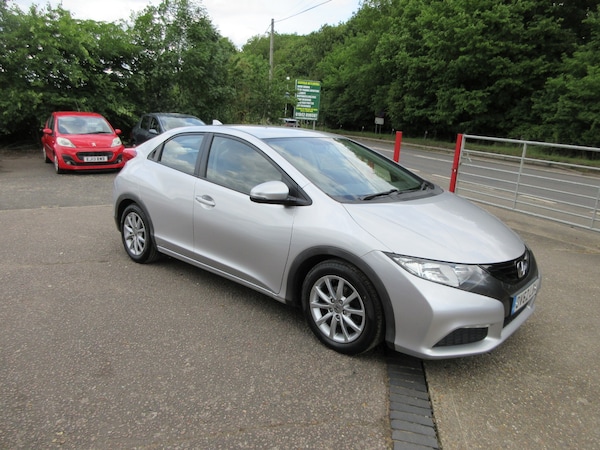 Used Honda Civic 2012 for sale - 74704332: Photo 1