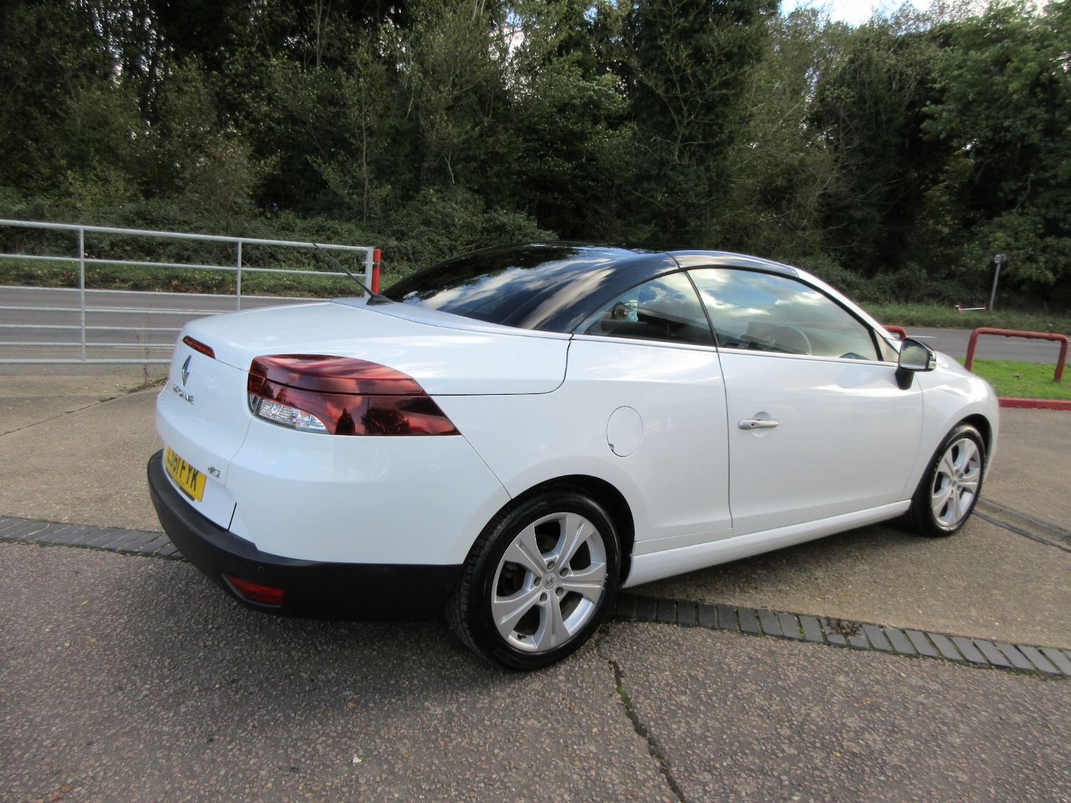 Used Renault Megane 2011 for sale - 76383278: Photo 14