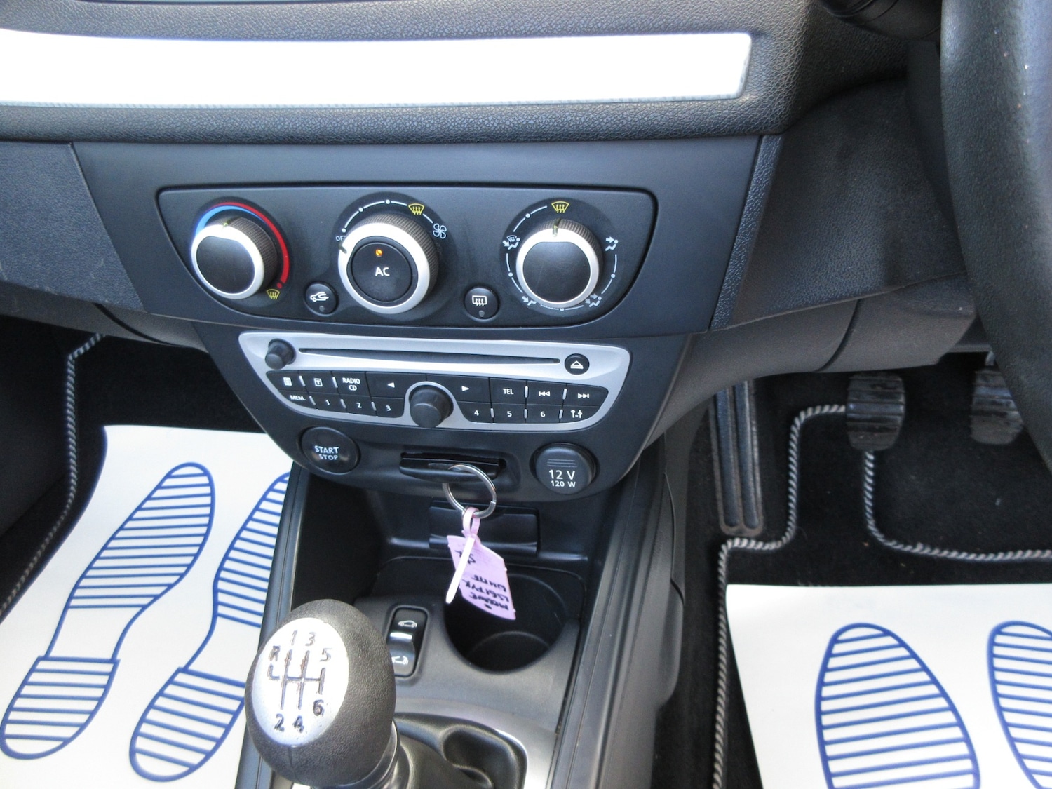 Used Renault Megane 2011 for sale - 76383278: Photo 22