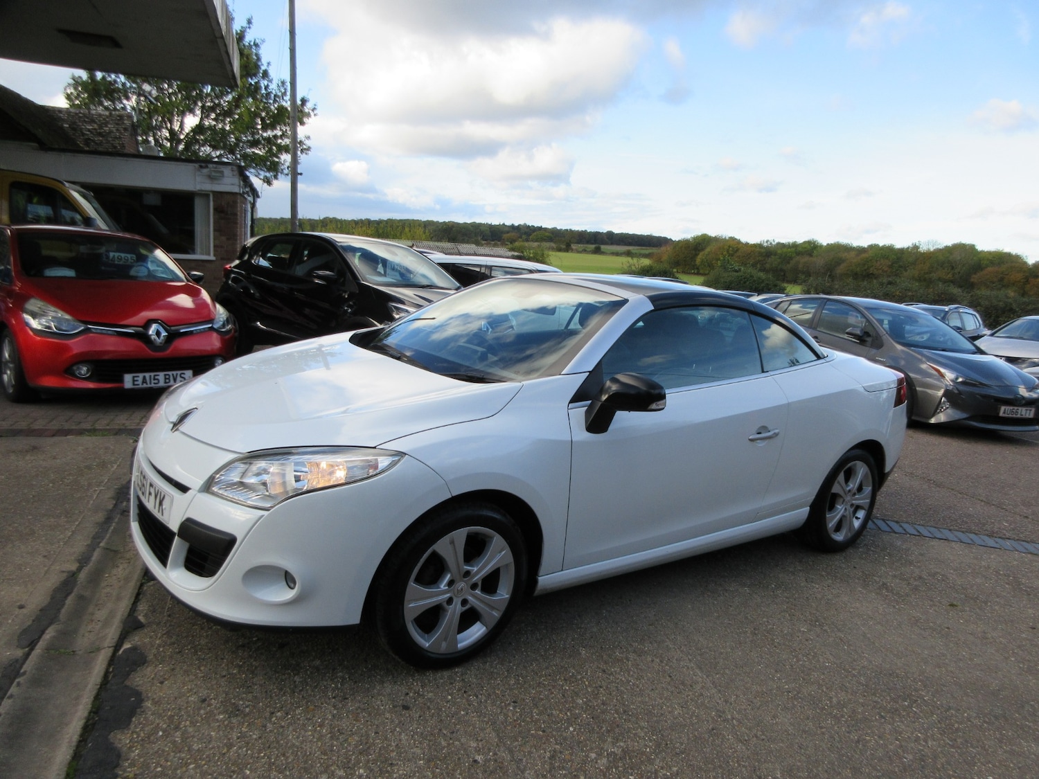 Used Renault Megane 2011 for sale - 76383278: Photo 4