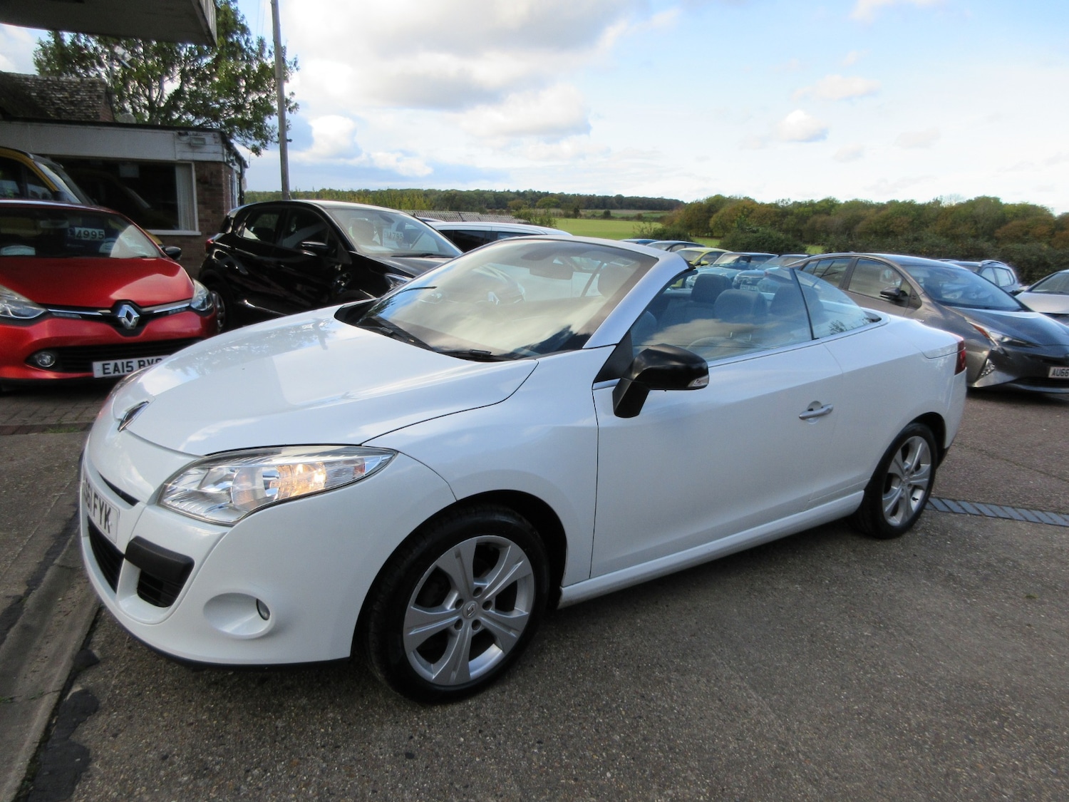 Used Renault Megane 2011 for sale - 76383278: Photo 5