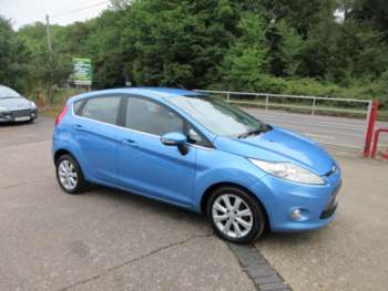 2010 (10) - 1.25 Zetec 5dr [82]