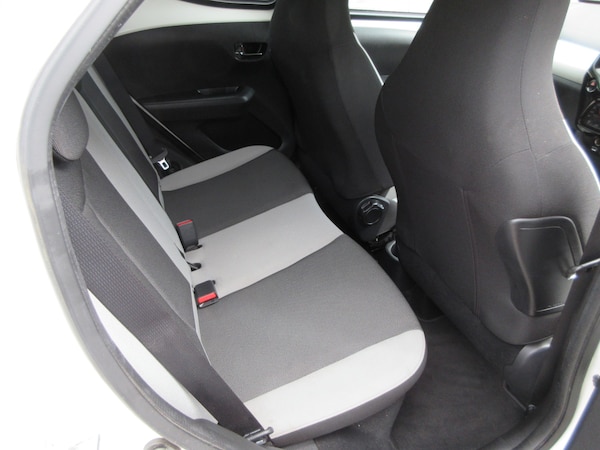 Used Toyota AYGO 2017 for sale - 75084084: Photo 13