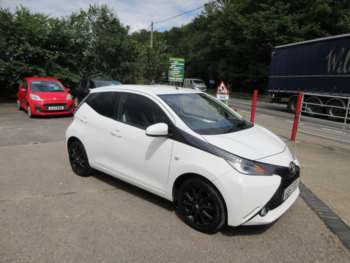 2017 (67) - 1.0 VVT-i X-Style 5dr