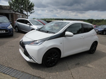 Used Toyota AYGO 2017 for sale - 75084084: Photo