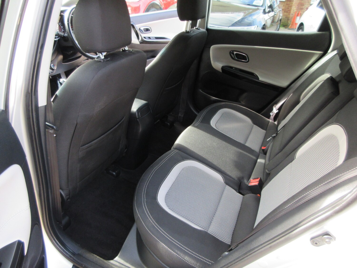 Used Kia Ceed 2014 for sale - 77676885: Photo 14