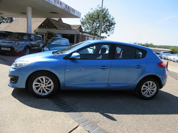 Used Renault Megane 2014 for sale - 79445474: Photo