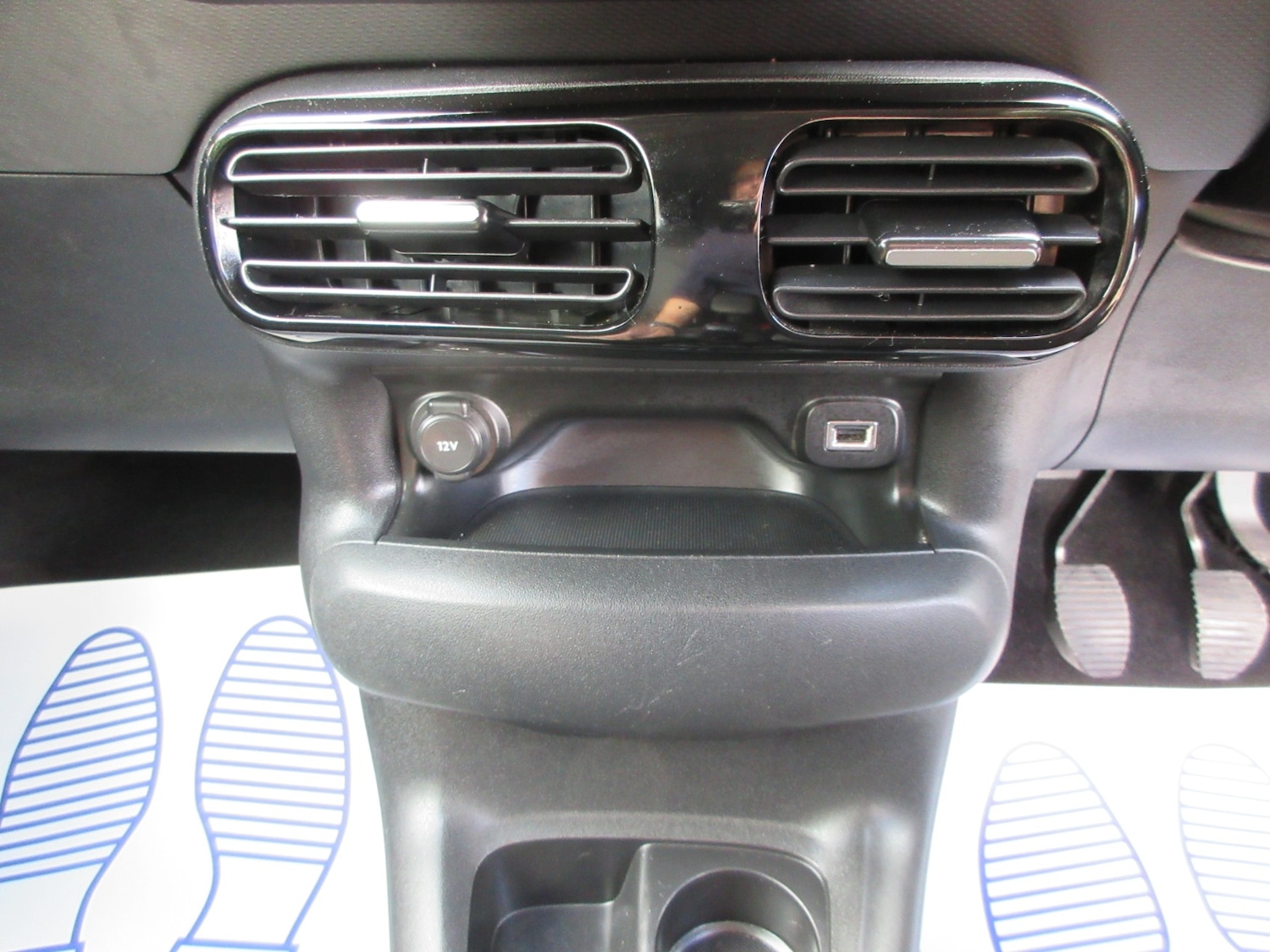 Used Citroen C4 Cactus 2016 for sale - 75957598: Photo 20