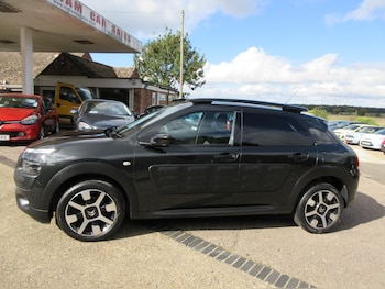 Used Citroen C4 Cactus 2016 for sale - 75957598: Photo
