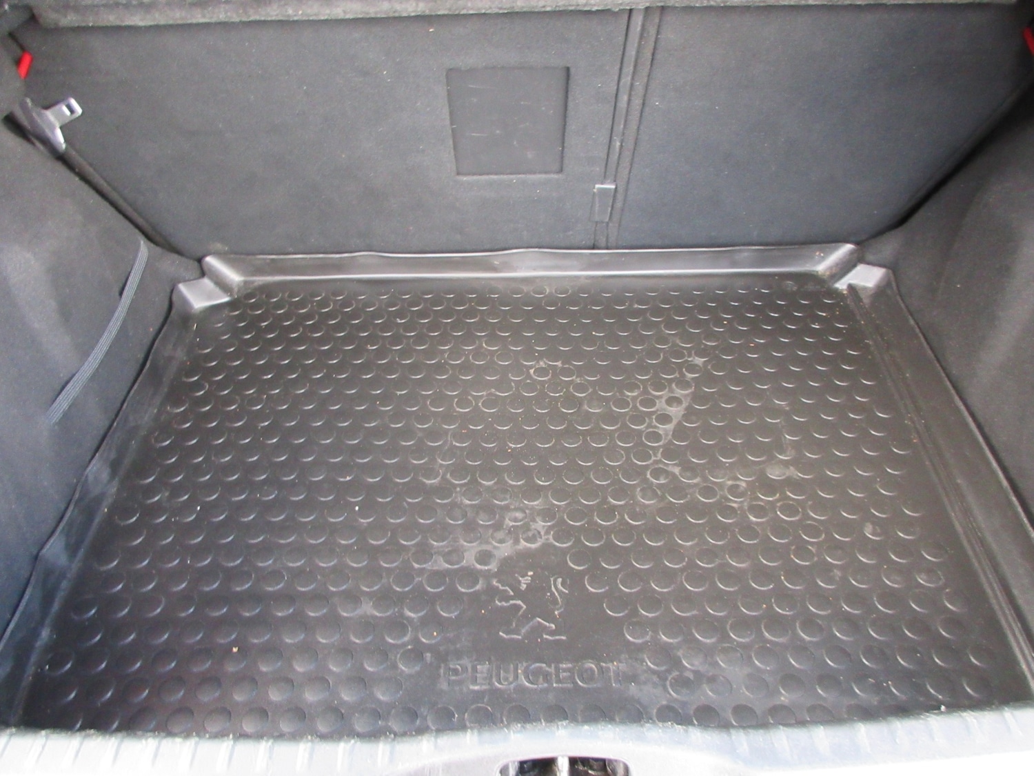 Used Peugeot 308 2012 for sale - 77974545: Photo 15