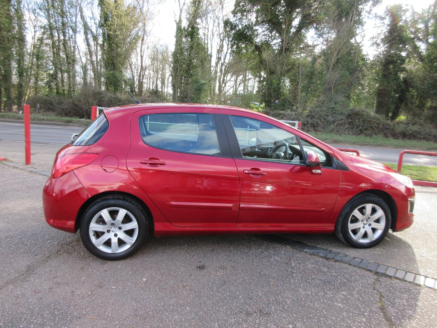 Used Peugeot 308 2012 for sale - 77974545: Photo 9