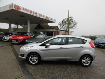 Used Ford Fiesta 2015 for sale - 77392364: Photo