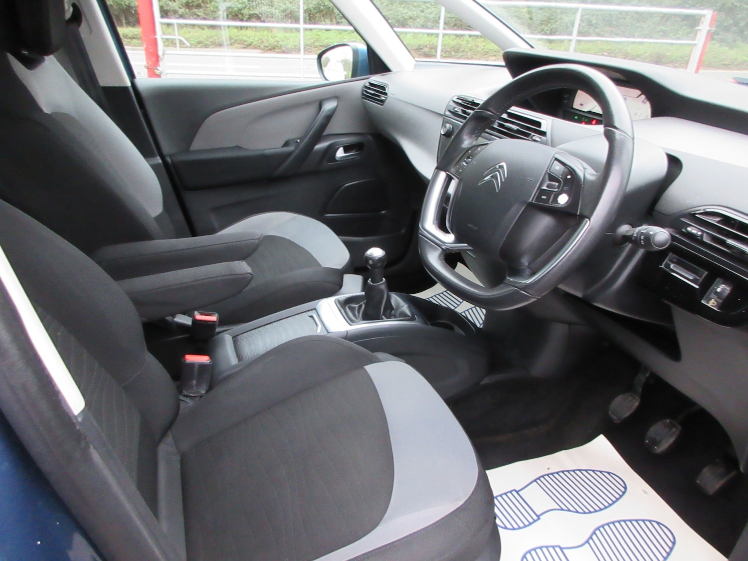 Used Citroen C4 Picasso 2015 for sale - 77003258: Photo 10