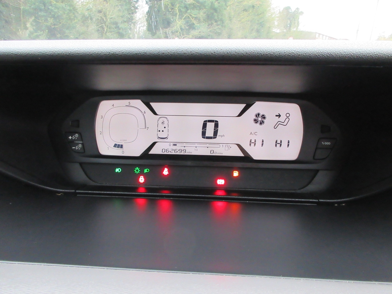 Used Citroen C4 Picasso 2015 for sale - 77003258: Photo 16