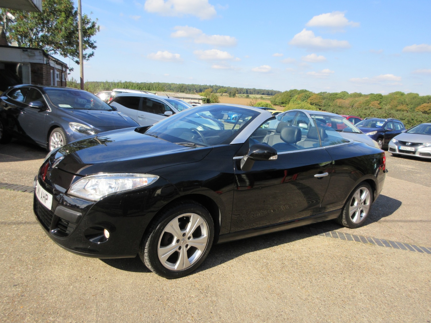 Used Renault Megane 2011 for sale - 76045876: Photo 12